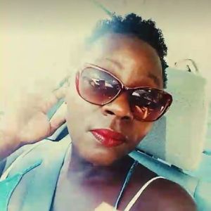 Meet your Posher, Rhonda